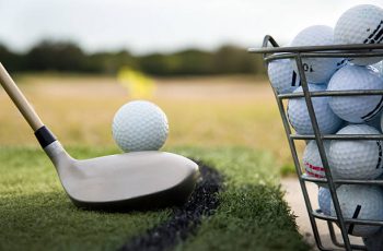 Quels sont les équipements indispensables pour débuter le golf ?